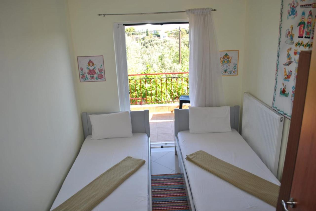 מלון Tsoukaládhes Monika Lefkada מראה חיצוני תמונה