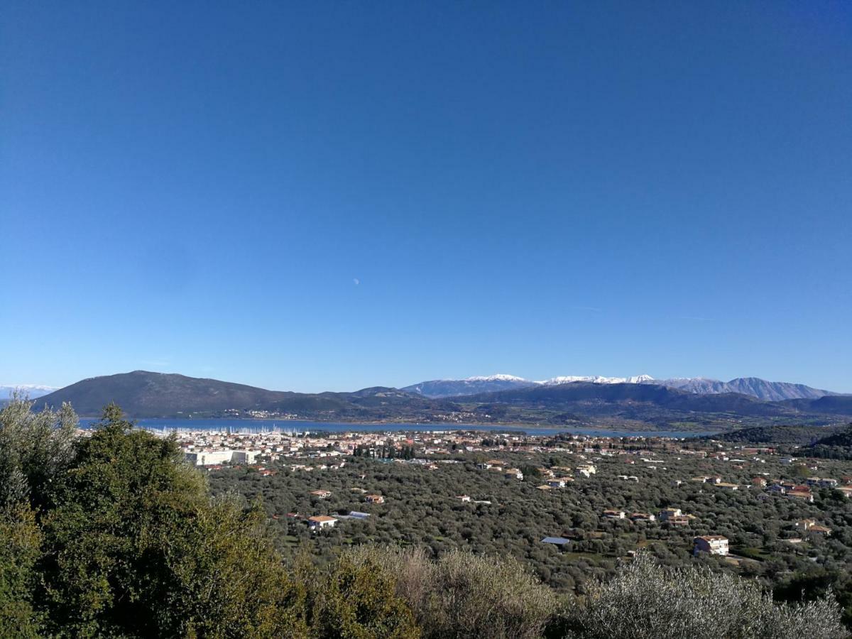 מלון Tsoukaládhes Monika Lefkada מראה חיצוני תמונה